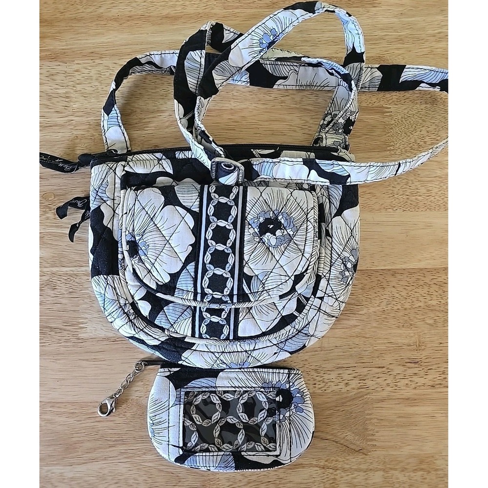 Vera Bradley Lizzy crossbody bag in retired Camellia pattern W/ Change purse